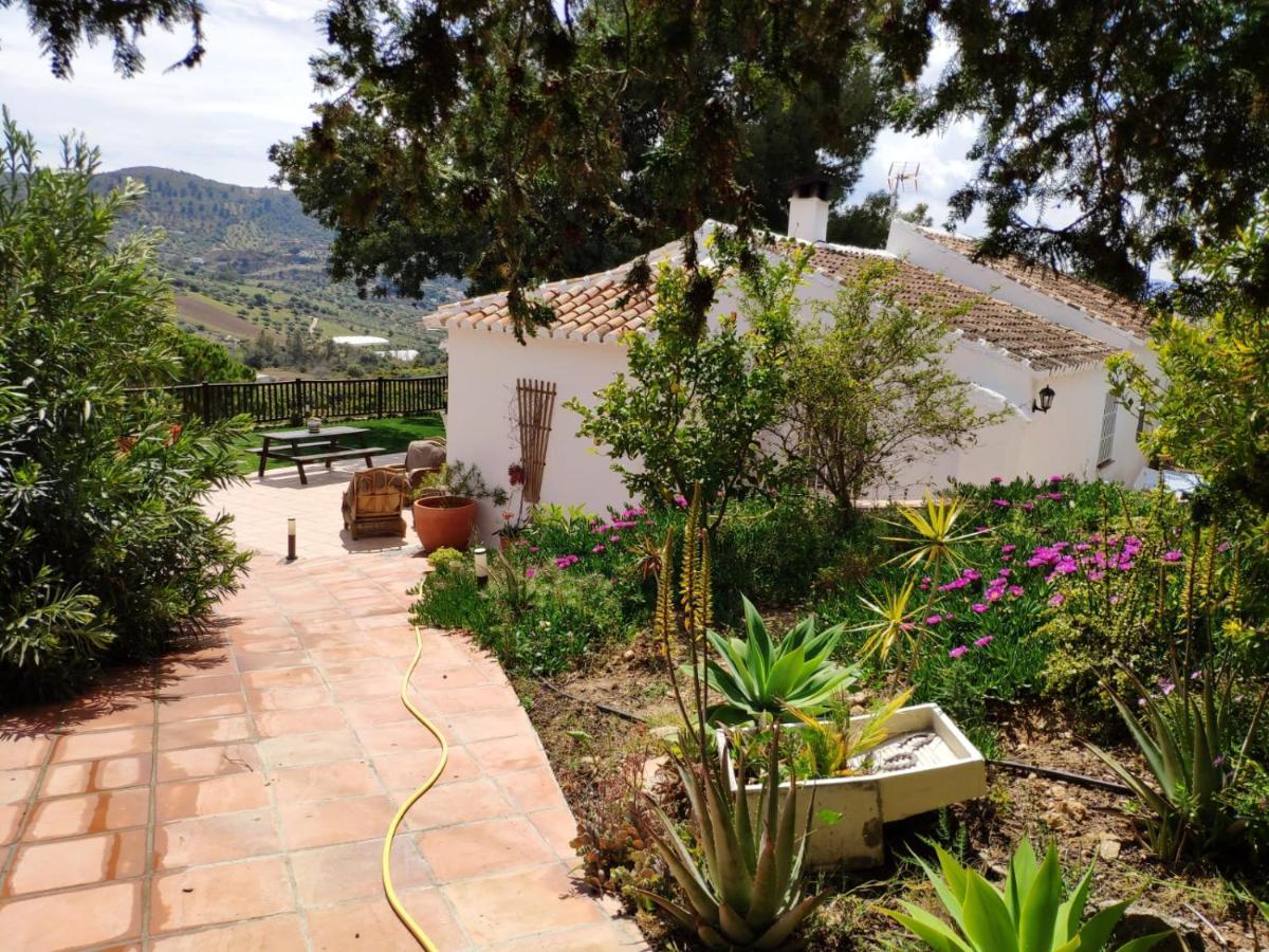 Casa Molina Villa Alcaucín Exterior photo